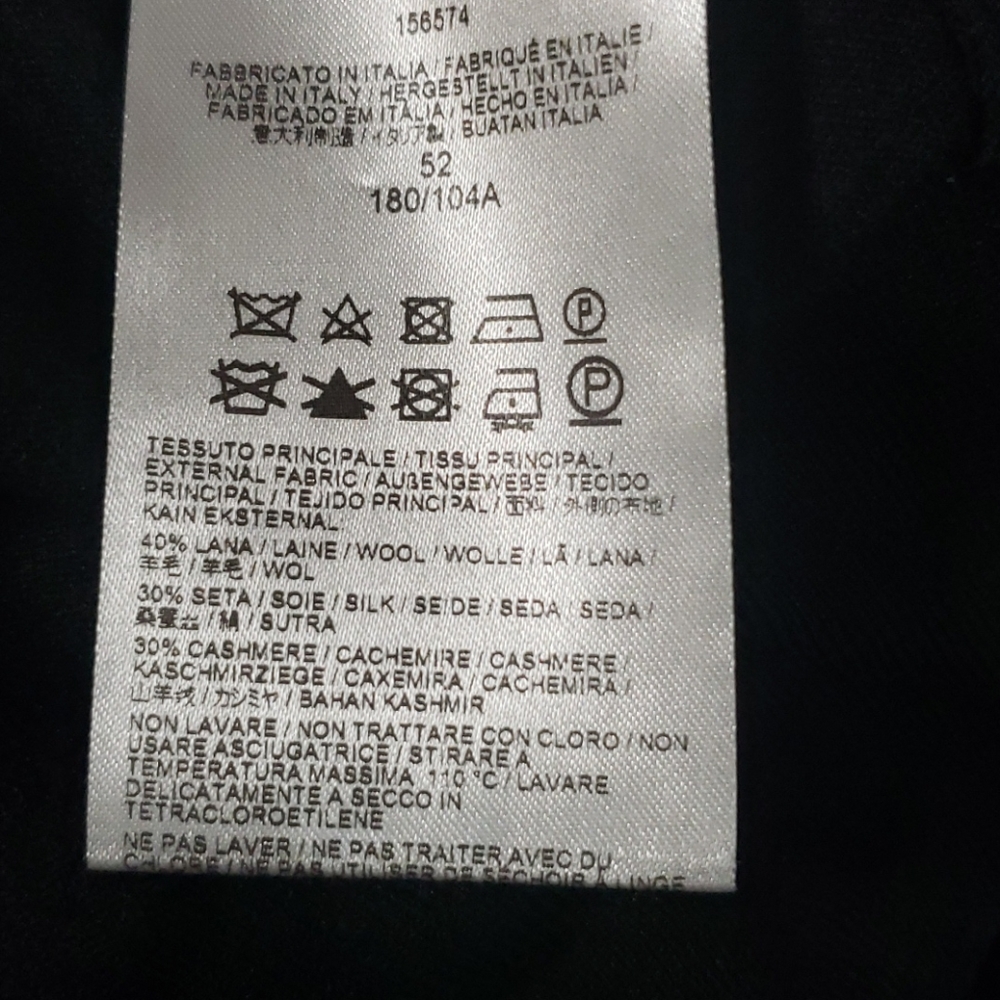 BRIONI CASHMERE, SILK, WOOL MIX VNECK SZ 52 - Picture 12 of 12